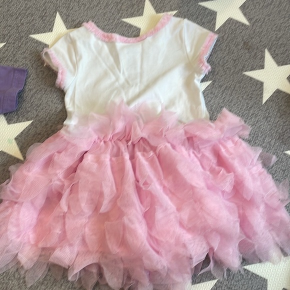 Set of 5 One pinks, white and purple dresses and top sz12-18 months - Picture 9 of 15